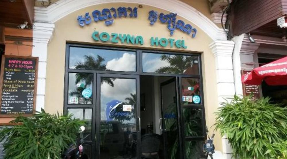 Cozyna Hotel Phnom Penh Exterior photo